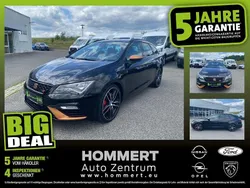 Mitternachtsschwarz (metallic) Gebraucht 2018 Seat Leon ST Kombi | 18.890 € (Fairer Preis)