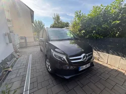 Schwarz Gebraucht 2019 Mercedes V300 Van / Kleinbus | 49.000 € (Superpreis)