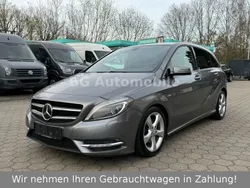 Grau Gebraucht 2012 Mercedes B180 Van / Kleinbus | 6.990 € (Superpreis)