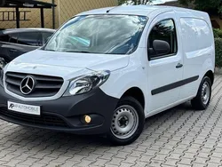 Weiß Gebraucht 2020 Mercedes Citan 108 Van / Kleinbus | 12.450 € (Guter Preis)