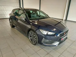 Blau Gebraucht 2022 Cupra Leon VZ Limousine | 29.390 € (Guter Preis)