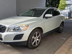 Weiß Gebraucht 2011 Volvo XC60 Summum SUV | 9.000 € (Superpreis)