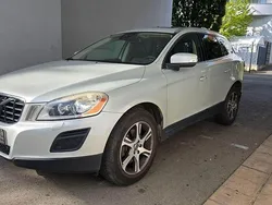Weiß Gebraucht 2011 Volvo XC60 Summum SUV | 9.700 € (Guter Preis)