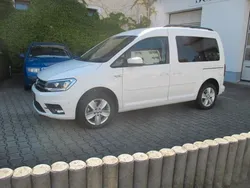 Weiß Gebraucht 2018 VW Caddy Comfortline Van / Kleinbus | 20.900 € (Etwas zu teuer)