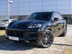 Schwarz Gebraucht 2024 Porsche Cayenne SUV | 99.990 €