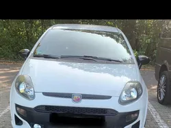 Weiß Gebraucht 2010 Abarth Punto Evo Kleinwagen | 7.500 €