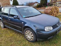 Blau Gebraucht 2004 VW Golf IV Pacific Kombi | 1.900 € (Fairer Preis)