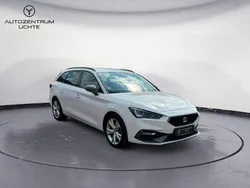 Weiß Gebraucht 2022 Seat Leon FR Kombi | 18.699 € (Guter Preis)