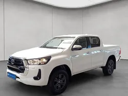 Weiß Neu 2025 Toyota HiLux Comfort Abholung | 49.950 € (Etwas zu teuer)