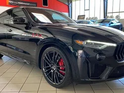 Schwarz Gebraucht 2023 Maserati Levante SUV | 79.999 €