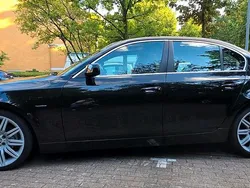 Schwarz Gebraucht 2006 BMW 523 Limousine | 5.500 € (Teuer)