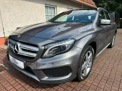Mountaingrau Gebraucht 2016 Mercedes GLA200 AMG line SUV | 19.700 € (Fairer Preis)