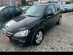 Schwarz Gebraucht 2006 Opel Corsa Kleinwagen | 500 € (Guter Preis)
