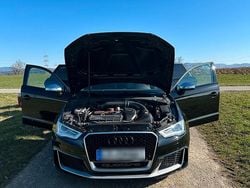 Schwarz Gebraucht 2015 Audi RS3 Limousine | 27.000 €