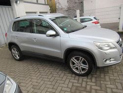Silber Gebraucht 2009 VW Tiguan Sportline SUV | 5.990 € (Fairer Preis)