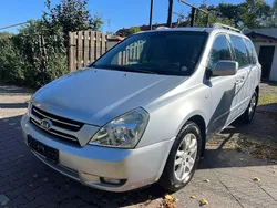 Silber Gebraucht 2007 Kia Carnival Van / Kleinbus | 3.490 € (Fairer Preis)