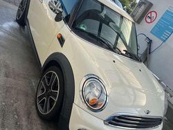 Beige Gebraucht 2014 Mini ONE Kleinwagen | 7.100 €