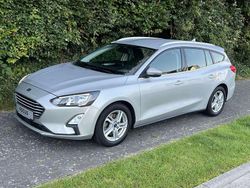 Silber Gebraucht 2019 Ford Focus Cool & Connect Limousine | 12.850 € (Fairer Preis)