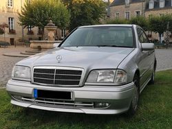 Silber Gebraucht 1995 Mercedes 190 AMG Limousine | 9.500 €