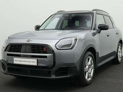 Grün Gebraucht 2024 Mini Countryman Classic SUV | 37.253 €