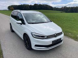 Weiß Gebraucht 2020 VW Touran United Van / Kleinbus | 25.899 € (Fairer Preis)
