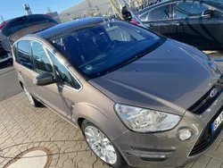 Grau Gebraucht 2014 Ford S-MAX Titanium S Van / Kleinbus | 14.600 €