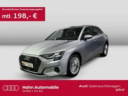 Florettsilber metallic Gebraucht 2024 Audi A3 Advanced Limousine | 26.630 € (Superpreis)
