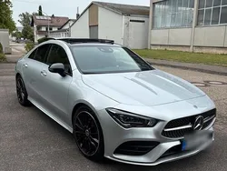 Silber Gebraucht 2023 Mercedes CLA250 AMG line Limousine | 40.000 €