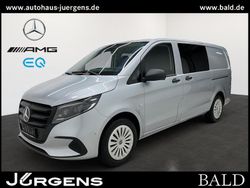 Silber hightechsilber metallic Gebraucht 2024 Mercedes Vito Van / Kleinbus | 52.598 €