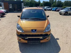 Orange Gebraucht 2005 Peugeot 1007 Premium Kleinwagen | 1.490 € (Guter Preis)