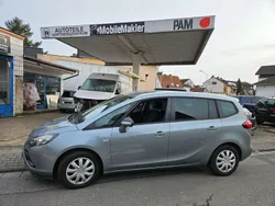 Graumetallic Gebraucht 2014 Opel Zafira Tourer Active Van / Kleinbus | 6.395 € (Guter Preis)
