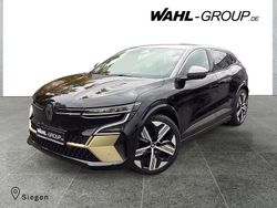 Black pearlschwarz metallic, Gebraucht 2022 Renault Megane E-Tech Iconic Limousine | 25.990 €