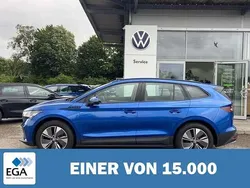 Blau metallic Gebraucht 2022 Skoda Enyaq iV SUV | 28.940 € (Fairer Preis)