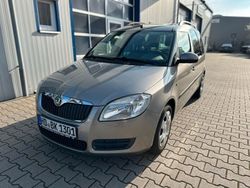 Cappuccino beige mettalic Gebraucht 2008 Skoda Roomster Style Van / Kleinbus | 4.690 €