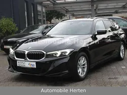 Schwarz ii Gebraucht 2023 BMW 320e Kombi | 38.900 € (Teuer)