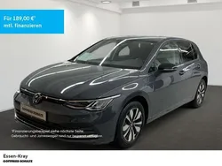 Grau Gebraucht 2024 VW Golf VIII Move Limousine | 25.950 € (Guter Preis)
