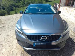 Grau Gebraucht 2017 Volvo V40 CC Kombi | 10.500 € (Fairer Preis)