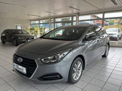 Silber Gebraucht 2017 Hyundai i40 Trend Kombi | 13.999 € (Fairer Preis)
