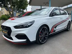 Polar white / sol Gebraucht 2018 Hyundai i30 N Performance Limousine | 19.700 € (Guter Preis)