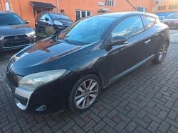 Schwarz Gebraucht 2010 Renault Mégane Coupé Night&Day Coupé | 3.390 € (Guter Preis)
