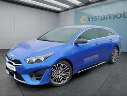 Blau Gebraucht 2024 Kia ProCeed Kleinwagen | 31.799 € (Fairer Preis)