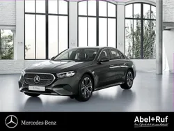 Lack graphitgrau (metallic) Gebraucht 2024 Mercedes E220 Avantgarde Limousine | 48.679 € (Superpreis)