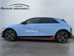 Blau Neu 2024 Hyundai Ioniq 5 SUV | 62.989 € (Etwas zu teuer)