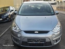 Silber Gebraucht 2011 Ford S-MAX Trend Van / Kleinbus | 3.599 € (Guter Preis)