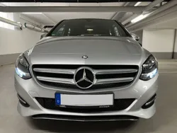 Silber Gebraucht 2016 Mercedes B180 Van / Kleinbus | 14.300 € (Etwas zu teuer)