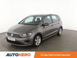 Grau Gebraucht 2014 VW Golf Sportsvan Comfortline Van / Kleinbus | 14.110 € (Fairer Preis)