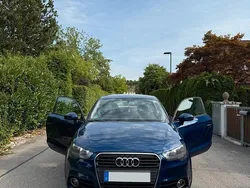Blau Gebraucht 2010 Audi A1 Kleinwagen | 6.250 € (Fairer Preis)