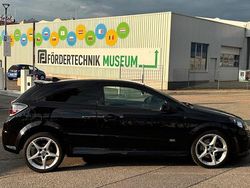 Schwarz Gebraucht 2006 Opel Astra GTC OPC Coupé | 5.750 €
