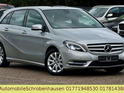 Silber Gebraucht 2012 Mercedes B200 Van / Kleinbus | 9.999 € (Guter Preis)