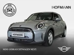 Moonwalk grey metallic Gebraucht 2022 Mini ONE Classic Kleinwagen | 21.824 € (Fairer Preis)
